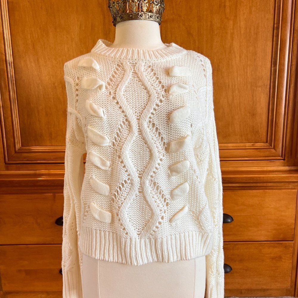 Francesca's Alya Ivory Knit Sweater Size Medium NWT
